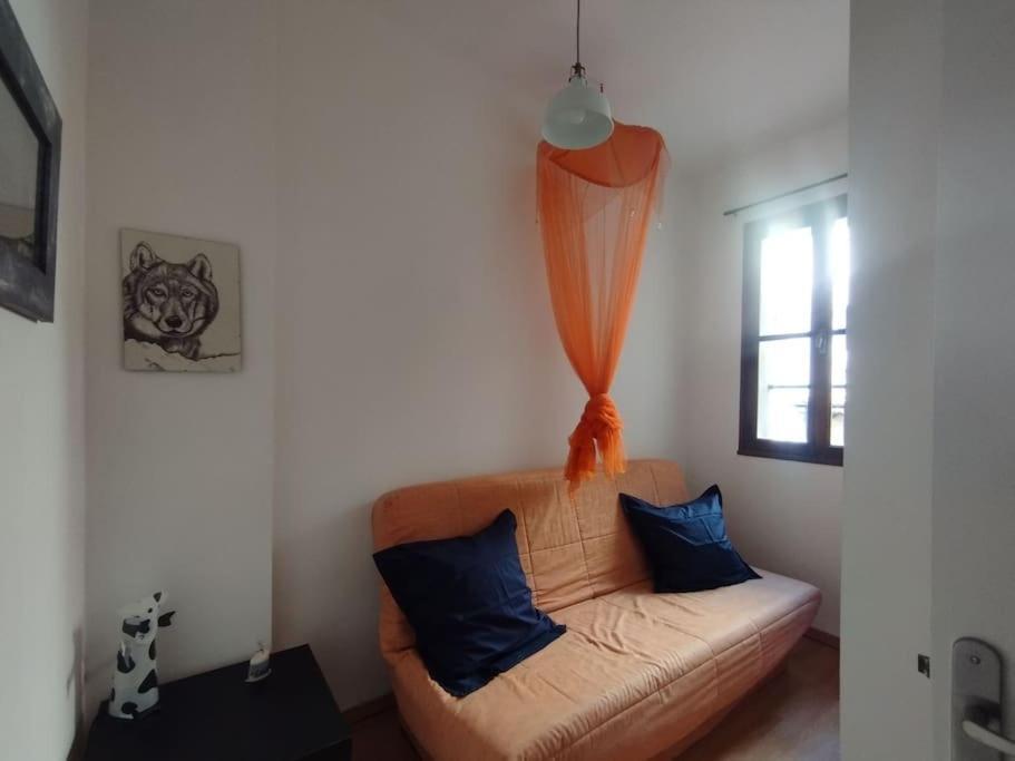 Appartement En Plein Centre. Carpentras Buitenkant foto